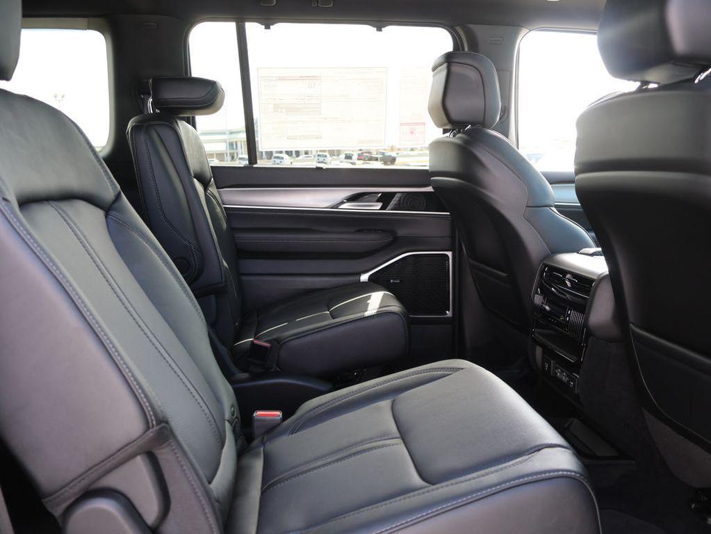 new 2026 Jeep Grand Wagoneer L car, priced at $78,369
