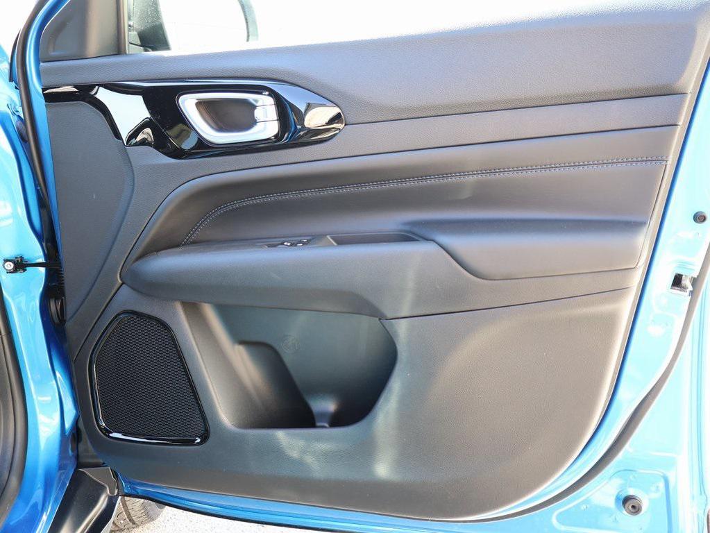 new 2026 Jeep Compass car, priced at $24,575