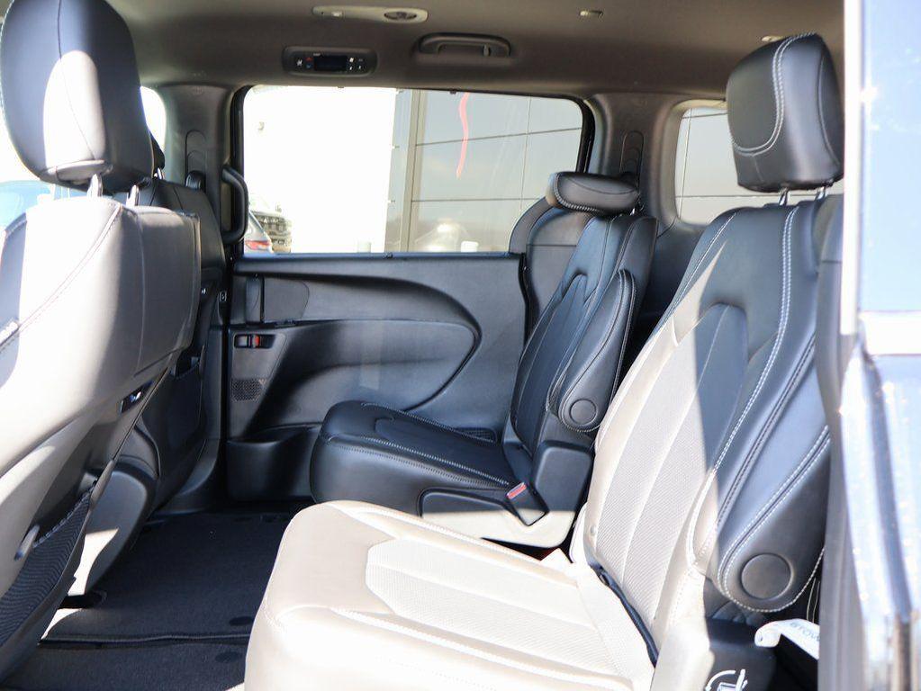 new 2026 Chrysler Pacifica car, priced at $39,420