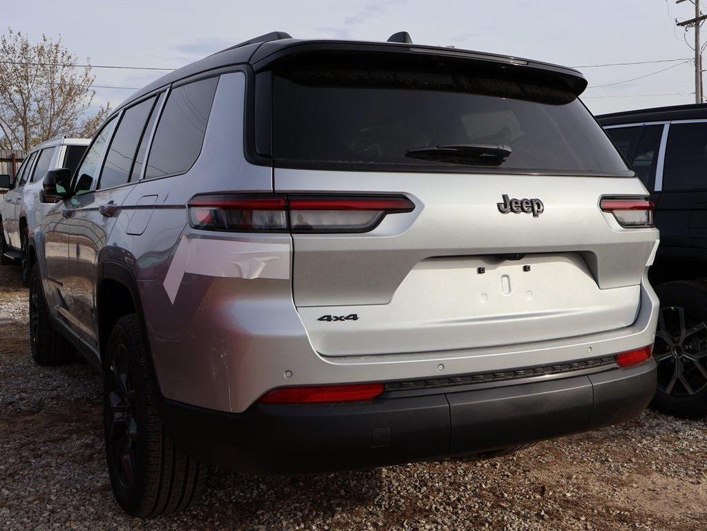 new 2025 Jeep Grand Cherokee L car, priced at $45,234