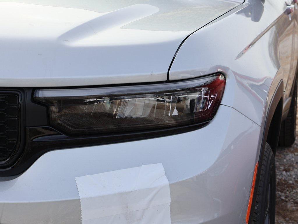 new 2025 Jeep Grand Cherokee L car, priced at $45,234