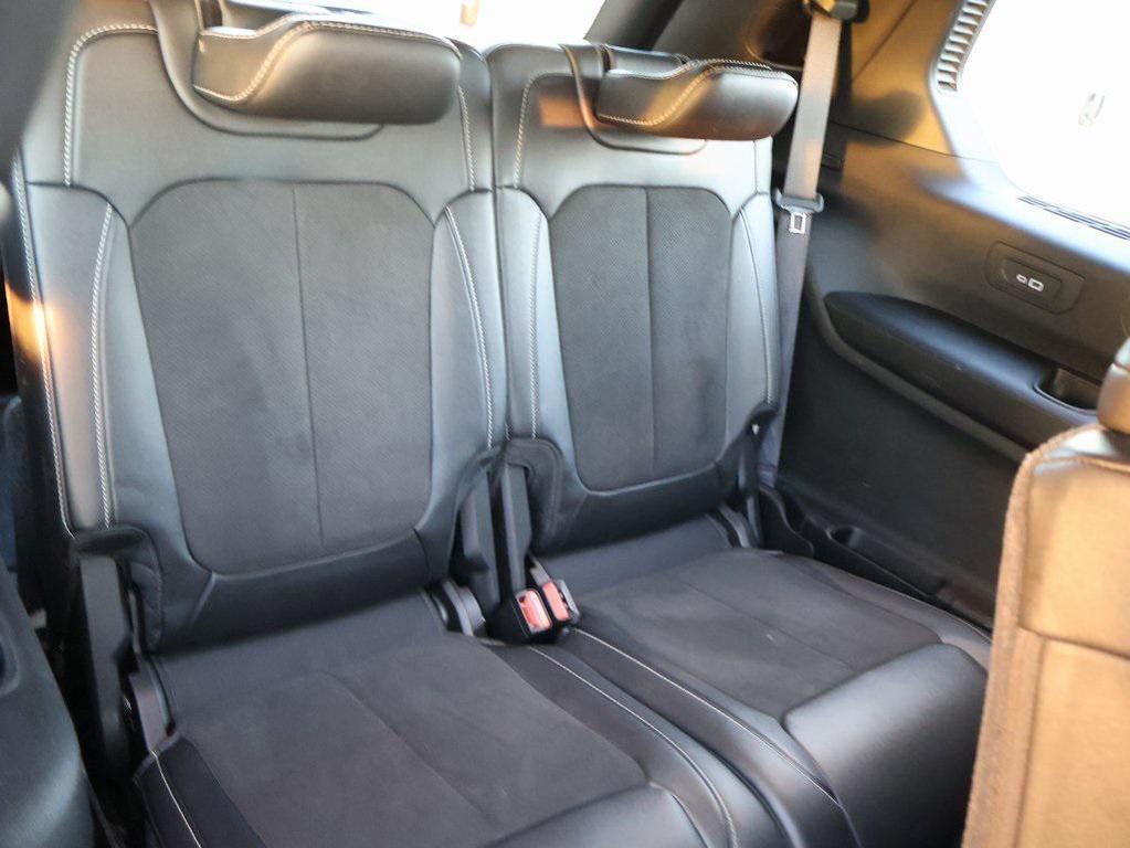 used 2024 Jeep Grand Cherokee L car, priced at $29,299