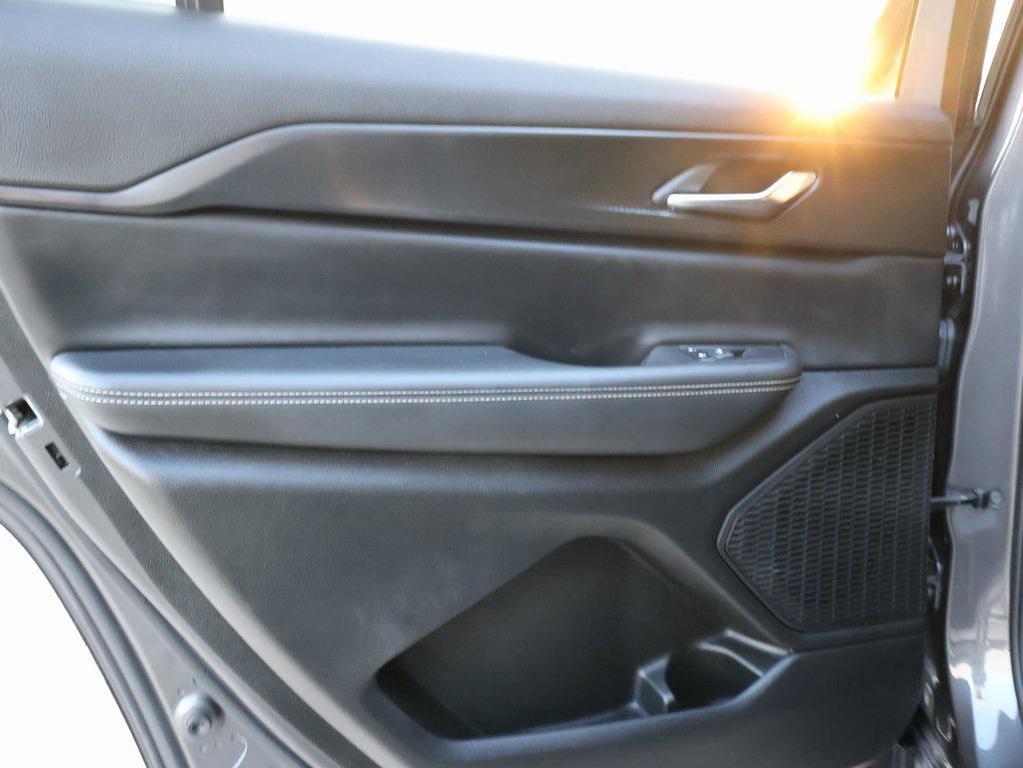 used 2024 Jeep Grand Cherokee L car, priced at $29,299