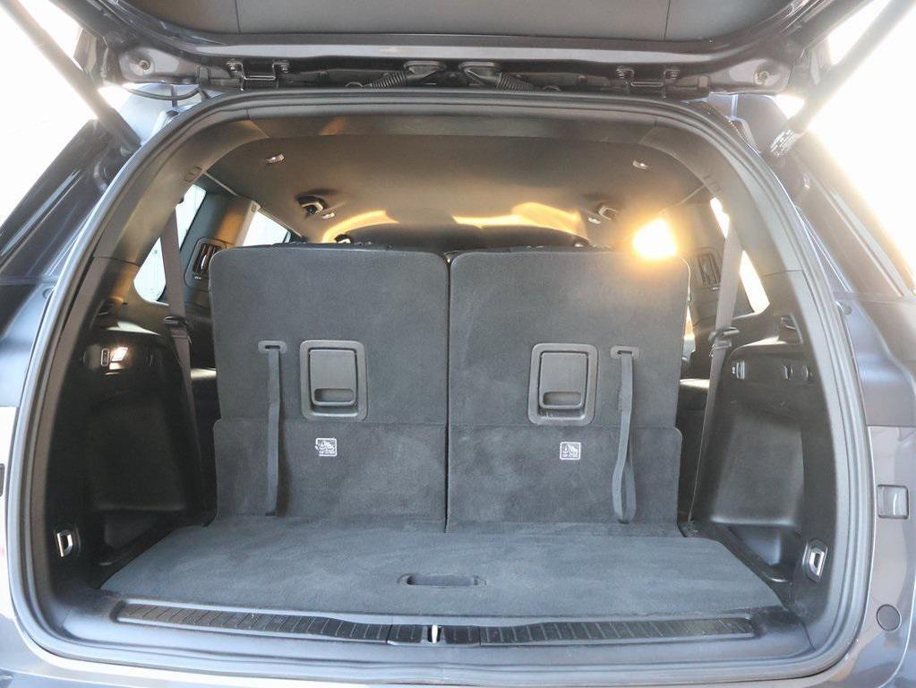 used 2024 Jeep Grand Cherokee L car, priced at $29,299