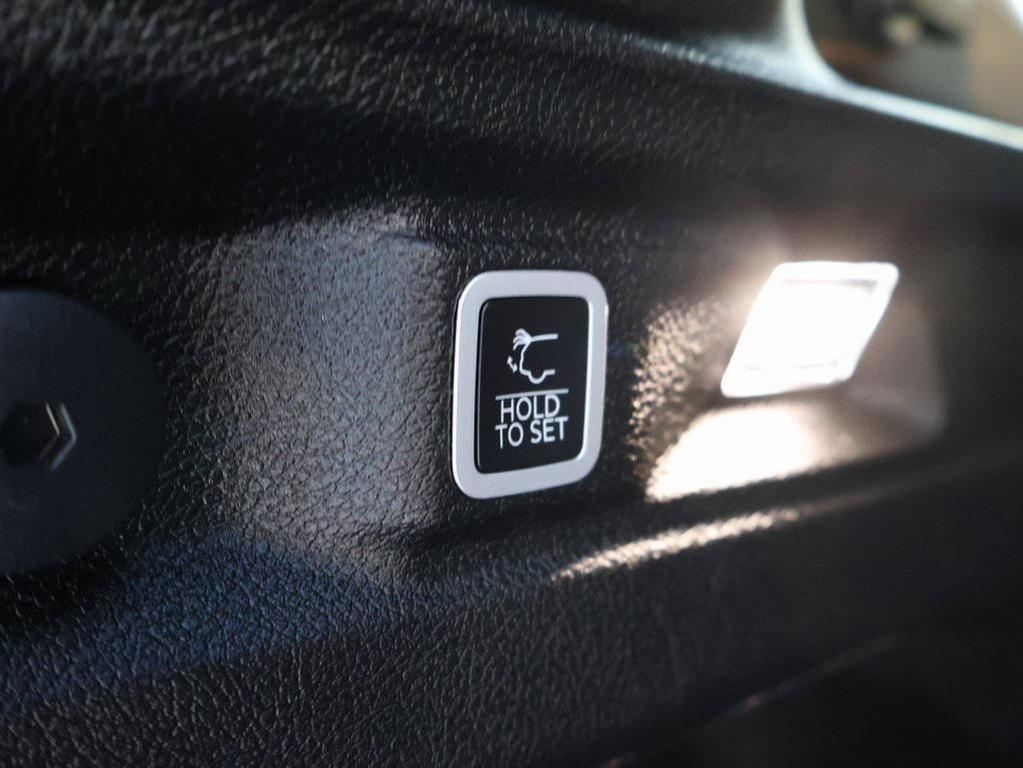 used 2024 Jeep Grand Cherokee L car, priced at $29,299