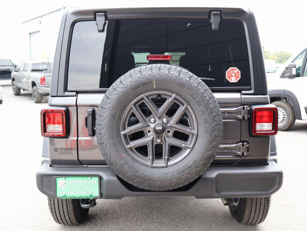 new 2025 Jeep Wrangler car, priced at $42,270