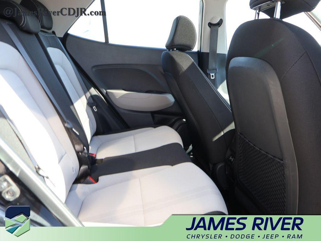 used 2025 Hyundai Venue car, priced at $17,667