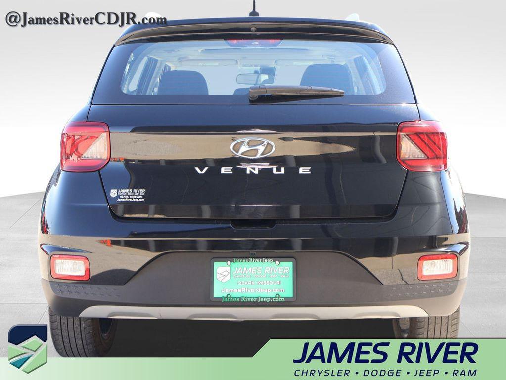 used 2025 Hyundai Venue car, priced at $17,667