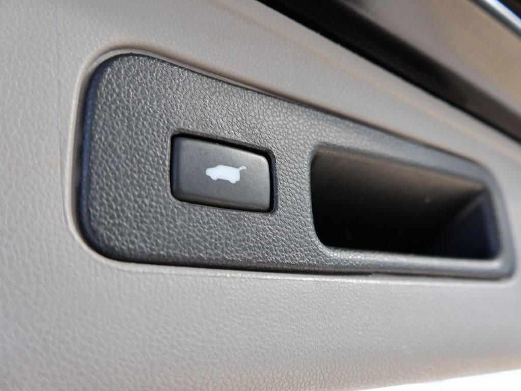 used 2014 Honda Odyssey car, priced at $13,799