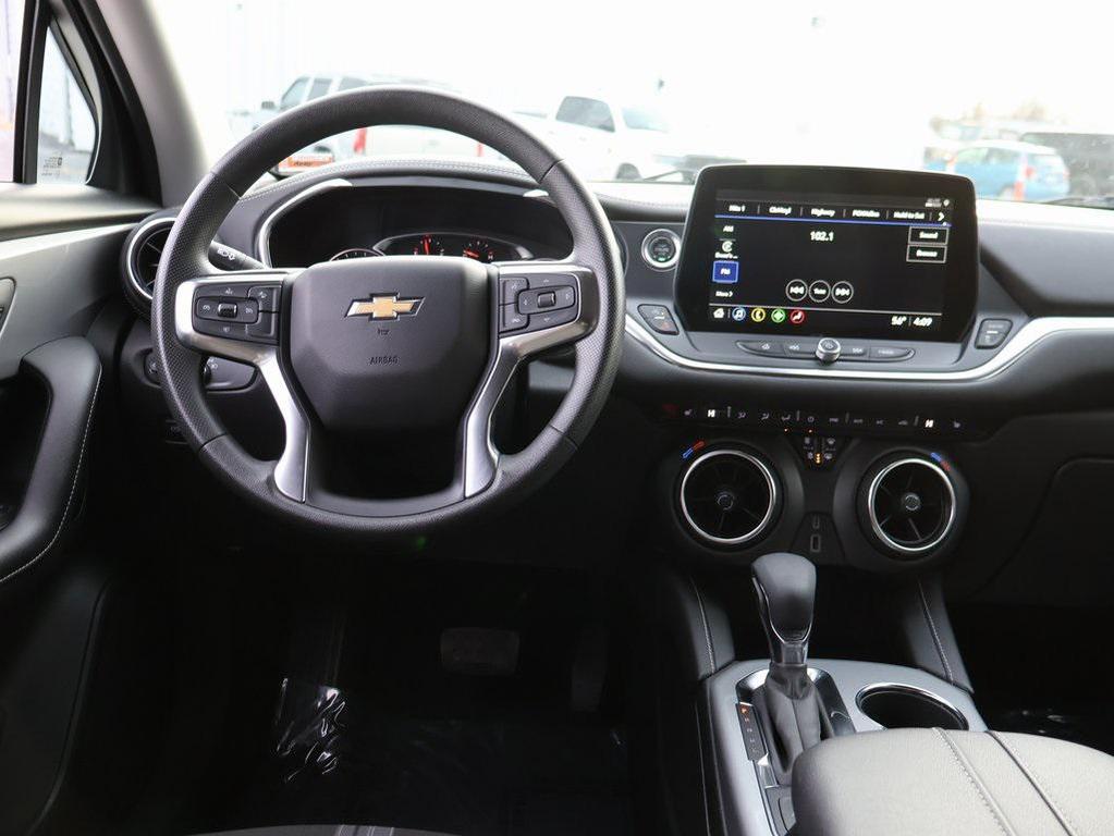 used 2025 Chevrolet Blazer car, priced at $25,399