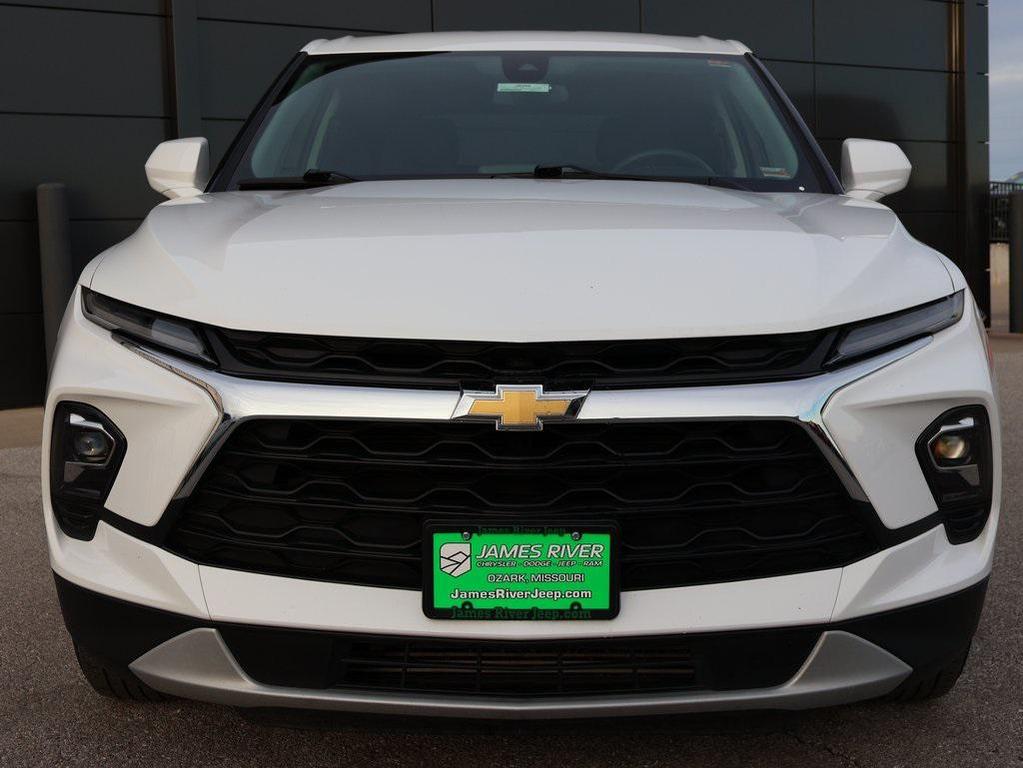 used 2025 Chevrolet Blazer car, priced at $25,399