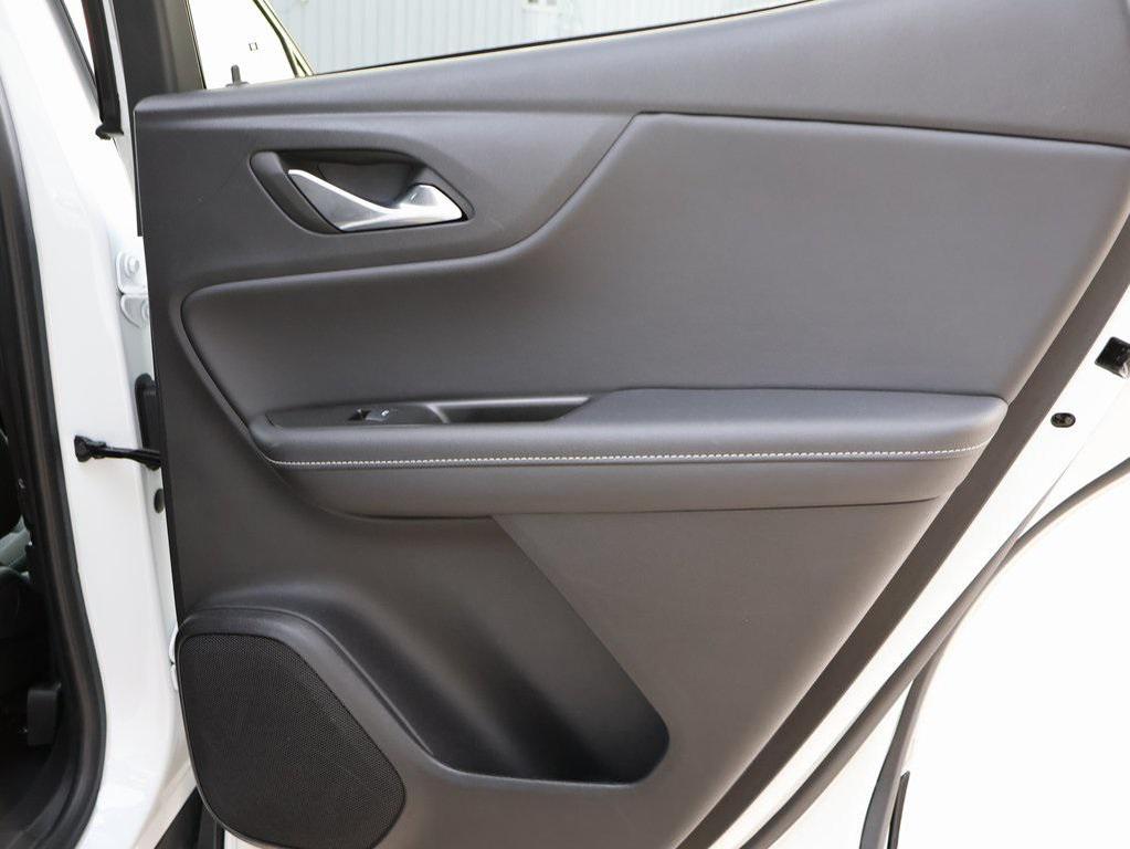 used 2025 Chevrolet Blazer car, priced at $25,399