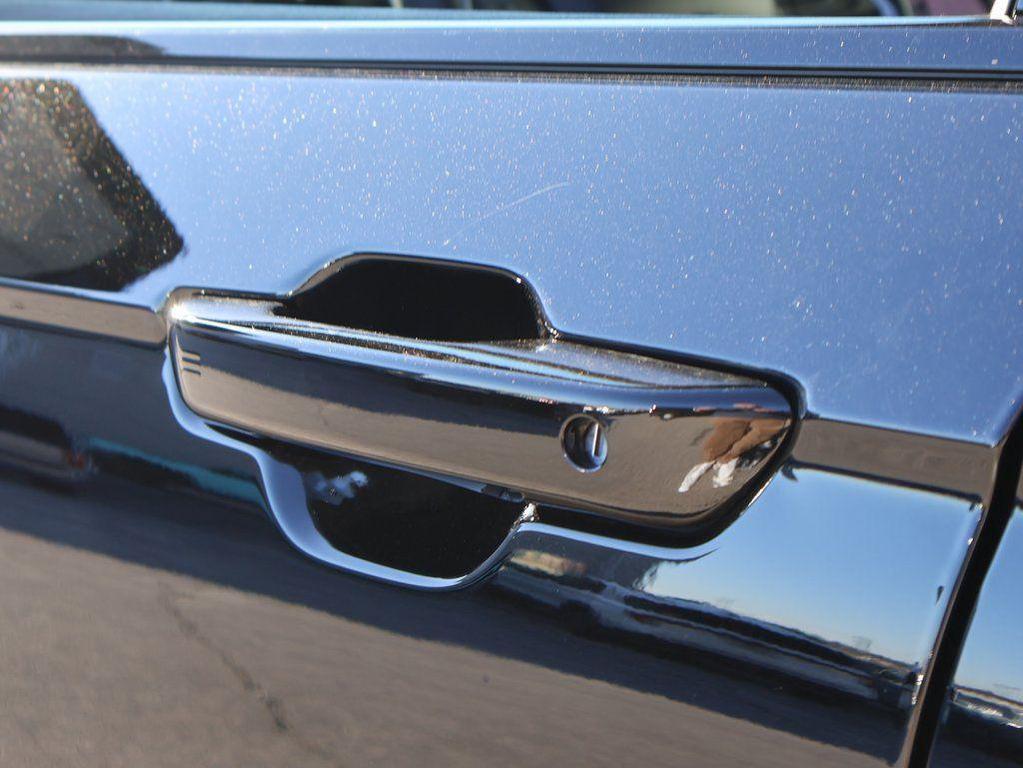 new 2025 Jeep Grand Cherokee car, priced at $38,255