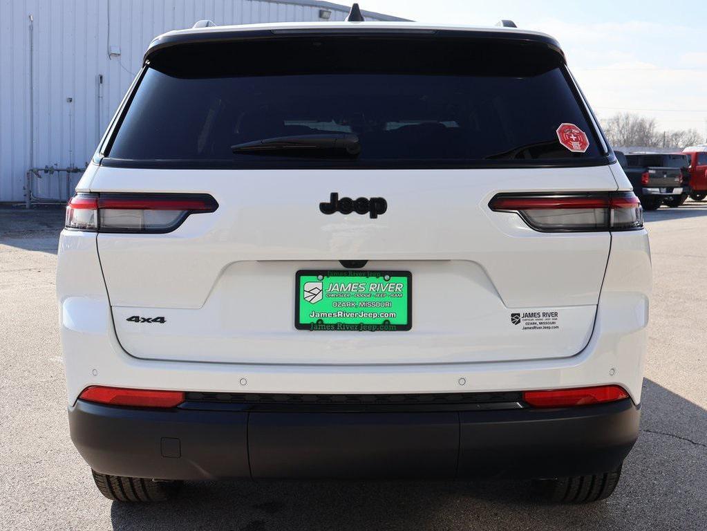 new 2025 Jeep Grand Cherokee L car, priced at $40,174