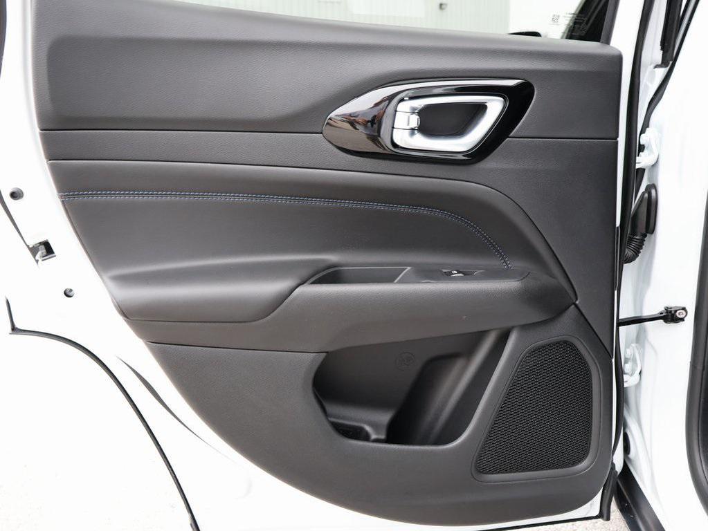 new 2026 Jeep Compass car, priced at $28,085