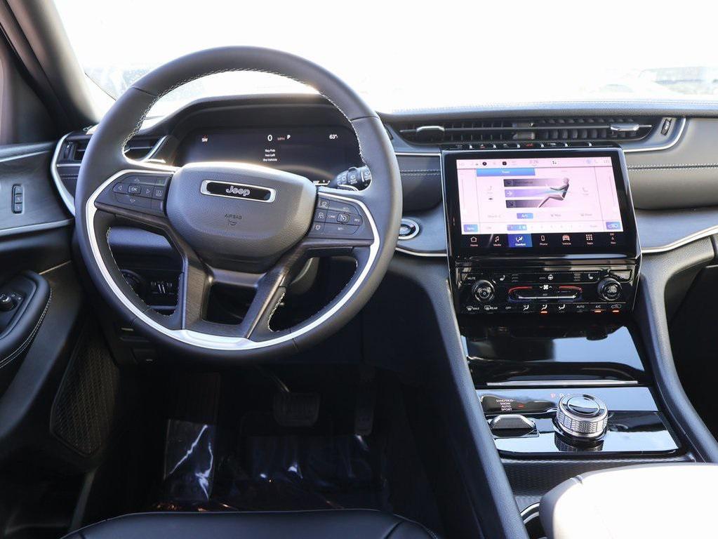 new 2025 Jeep Grand Cherokee L car, priced at $49,709