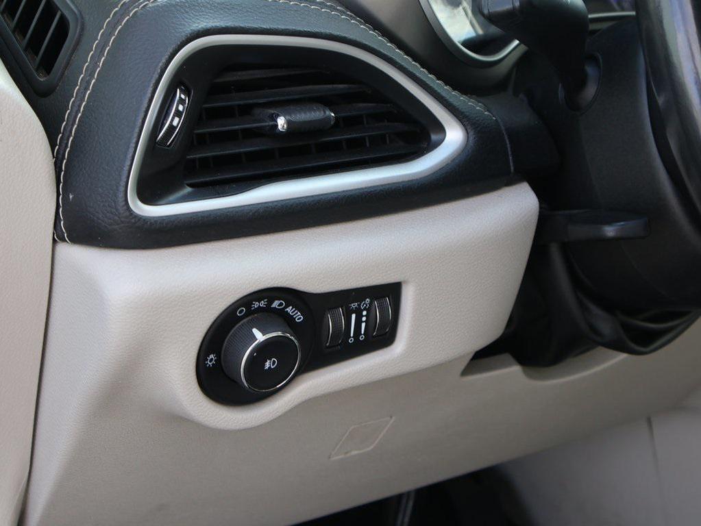 used 2021 Chrysler Pacifica car, priced at $19,599