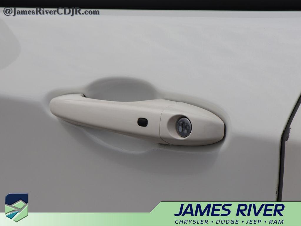 used 2021 Jeep Compass car, priced at $15,681