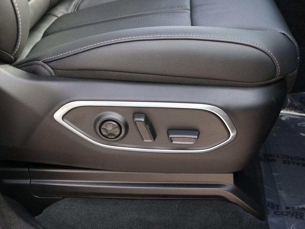 new 2025 Jeep Wagoneer car, priced at $72,042