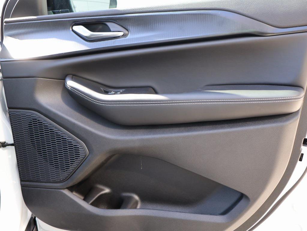 new 2025 Jeep Grand Cherokee L car, priced at $40,174