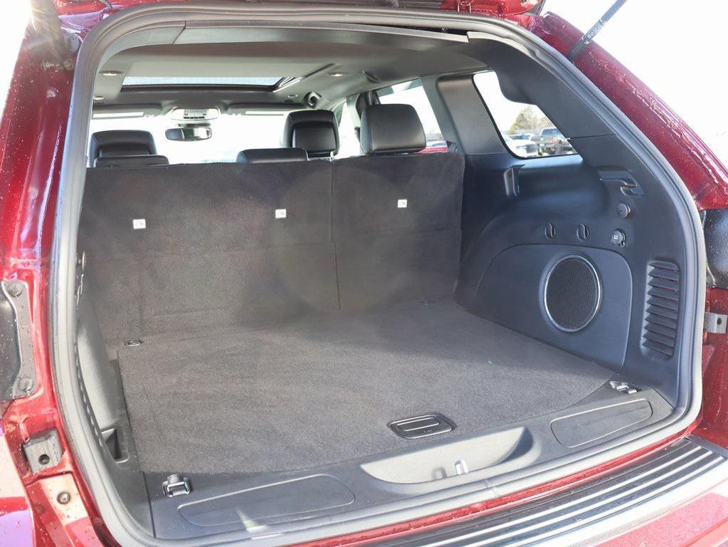 used 2021 Jeep Grand Cherokee car, priced at $26,199