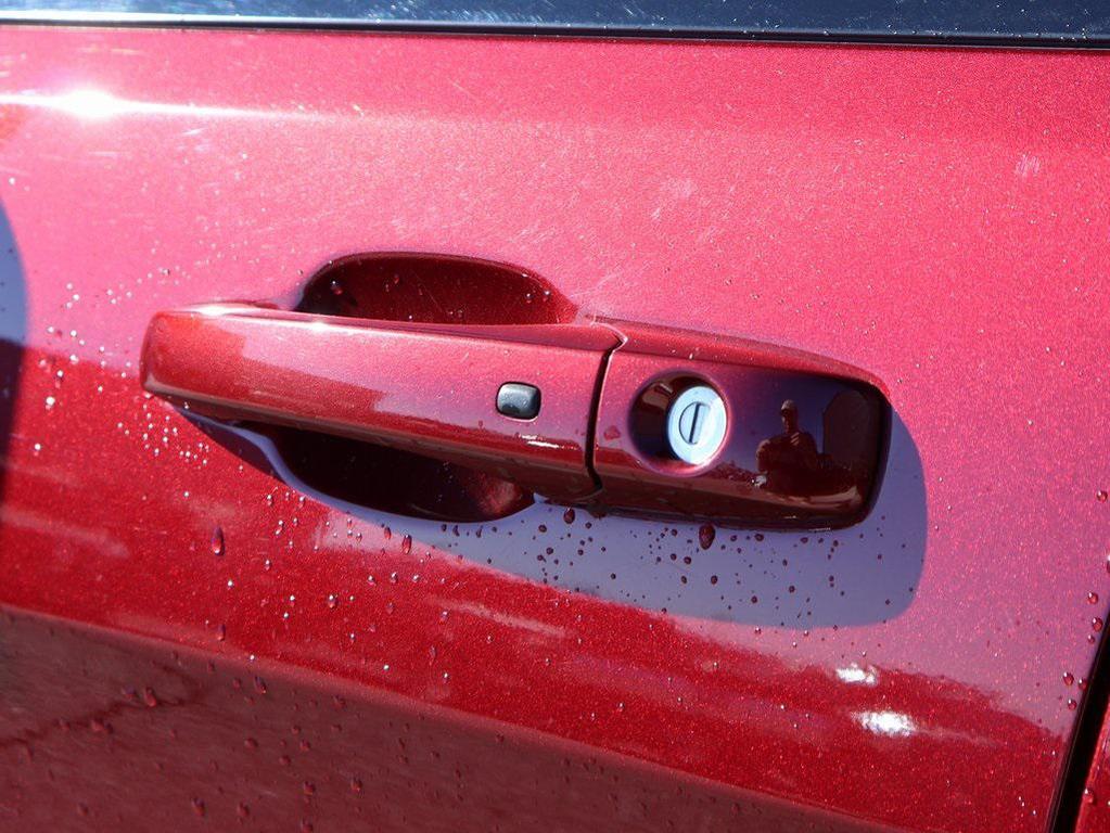 used 2021 Jeep Grand Cherokee car, priced at $26,199