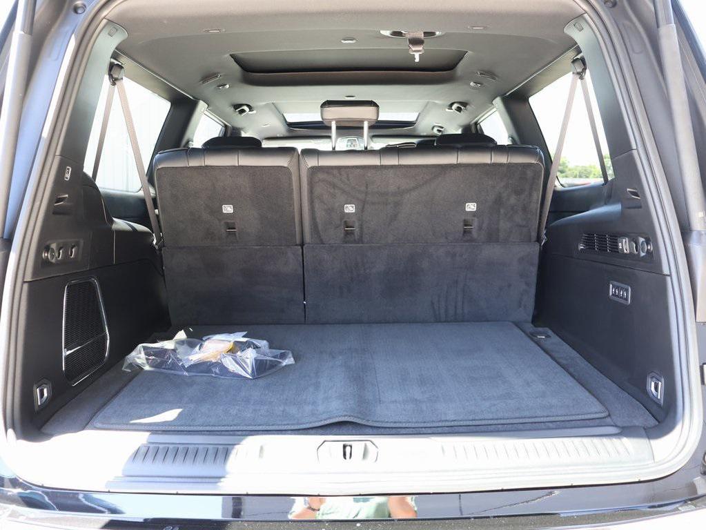 new 2025 Jeep Wagoneer L car, priced at $70,713