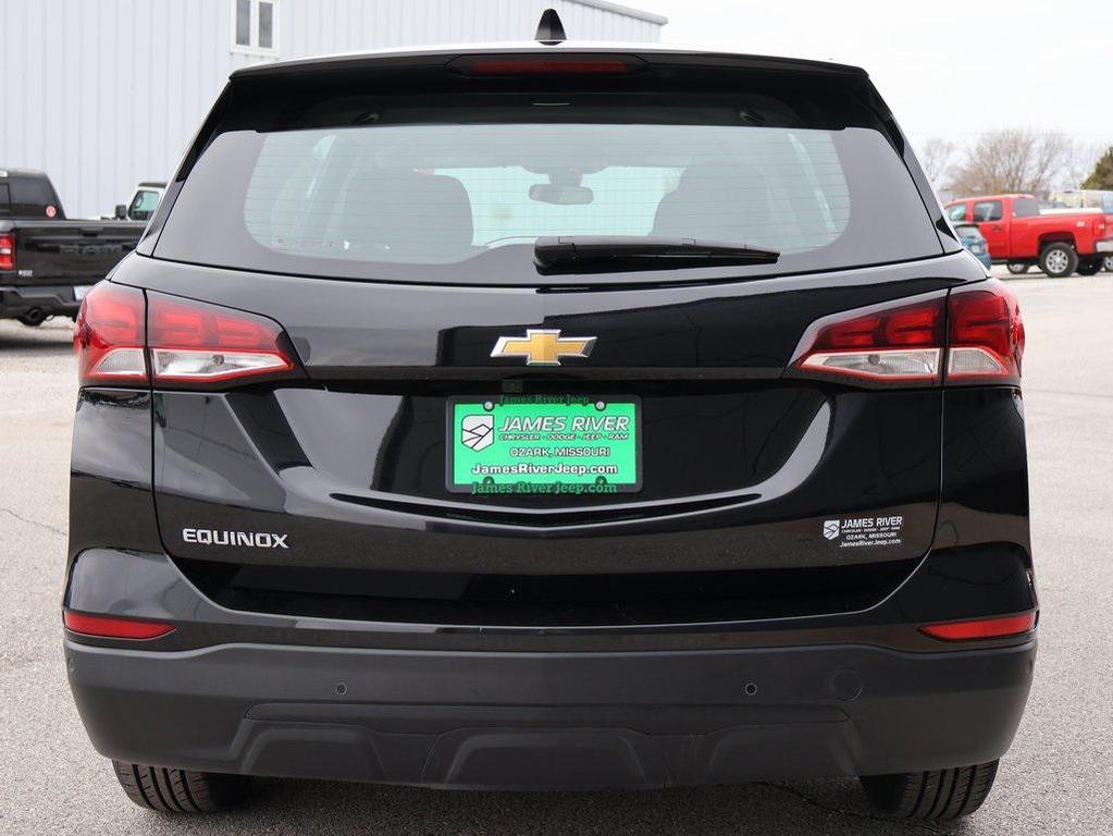 used 2022 Chevrolet Equinox car, priced at $16,999