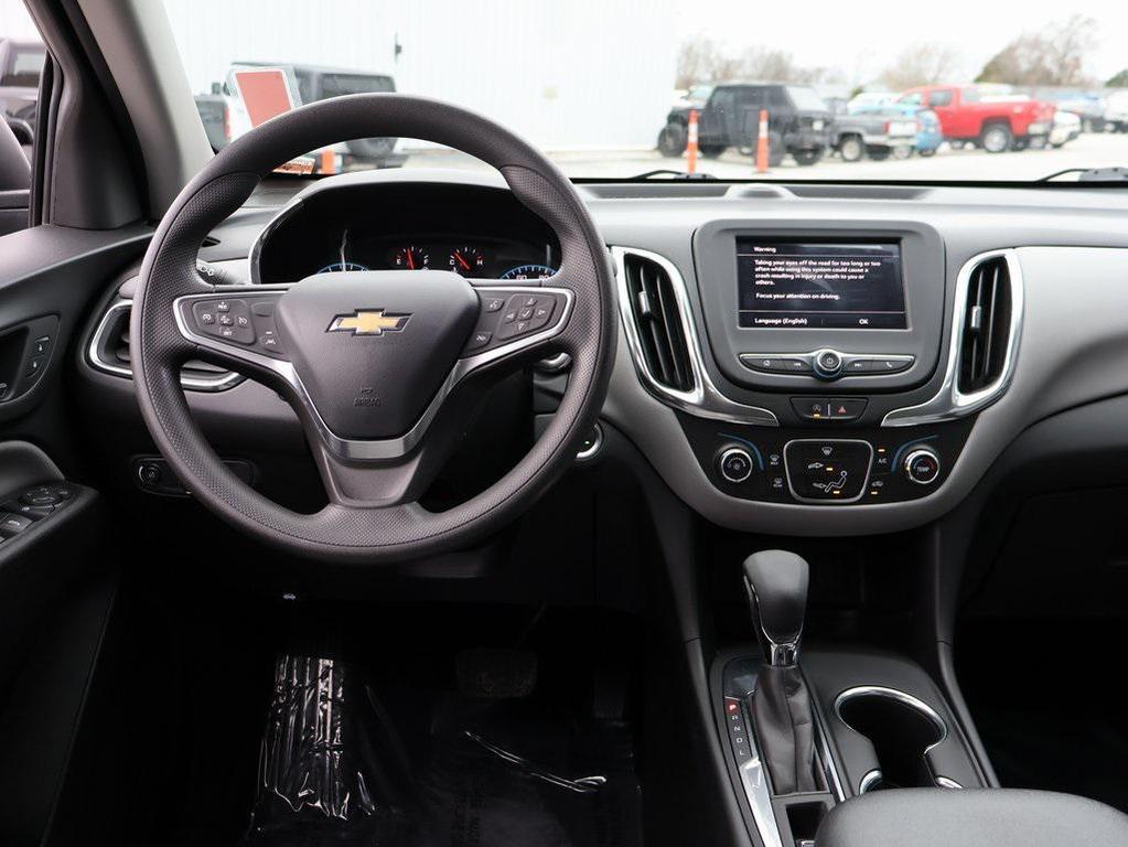 used 2022 Chevrolet Equinox car, priced at $16,999