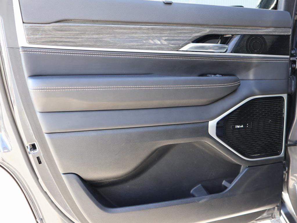 used 2022 Jeep Wagoneer car, priced at $37,699