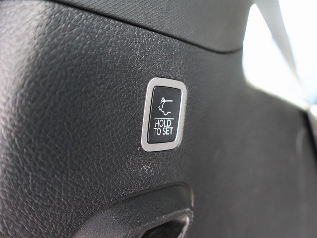 used 2022 Jeep Wagoneer car, priced at $37,699