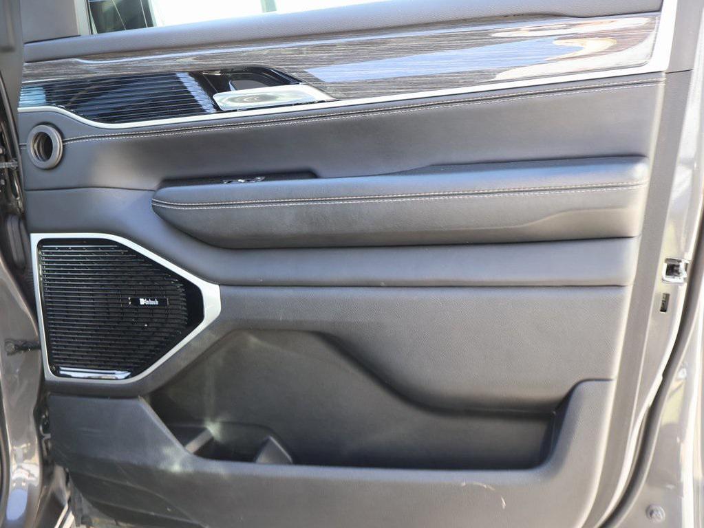 used 2022 Jeep Wagoneer car, priced at $37,699