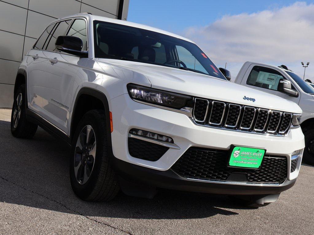 used 2022 Jeep Grand Cherokee 4xe car, priced at $26,529