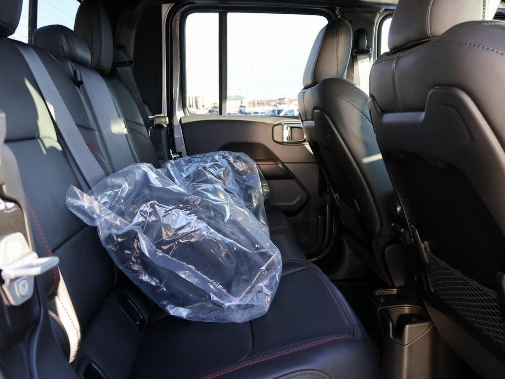 new 2026 Jeep Gladiator car, priced at $63,180