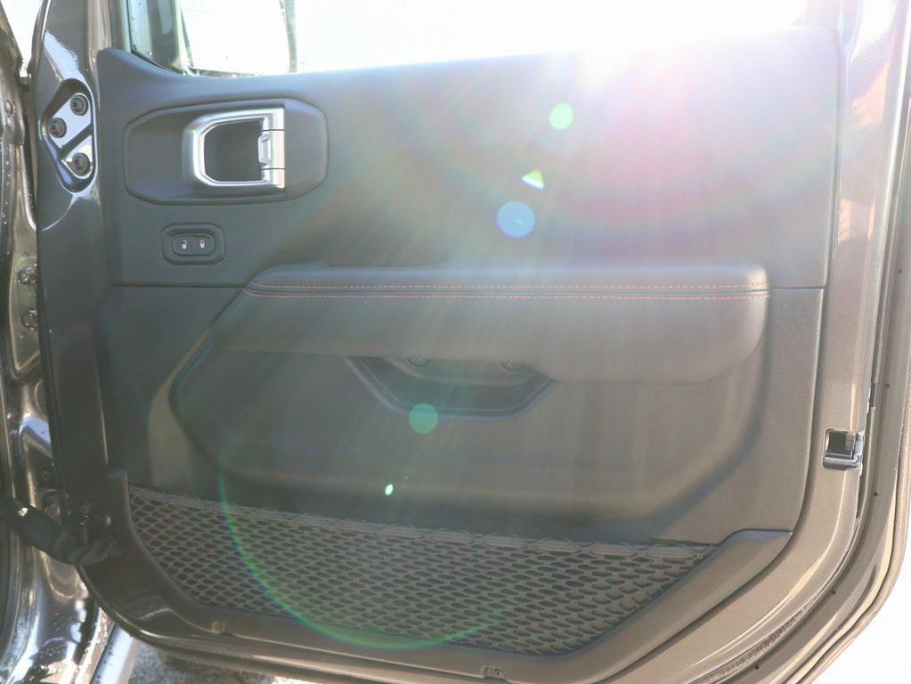 new 2026 Jeep Gladiator car, priced at $63,180