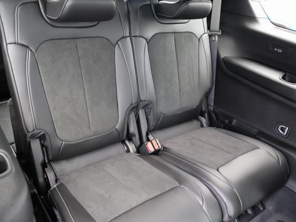 new 2025 Jeep Grand Cherokee L car, priced at $38,814