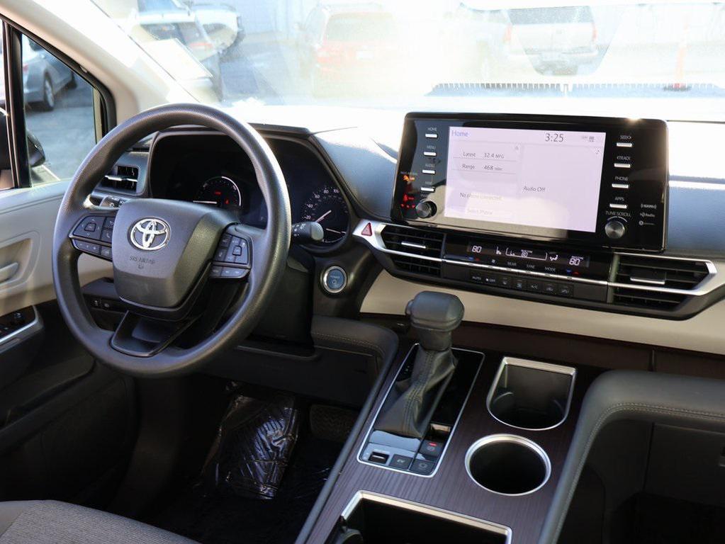used 2024 Toyota Sienna car, priced at $36,399
