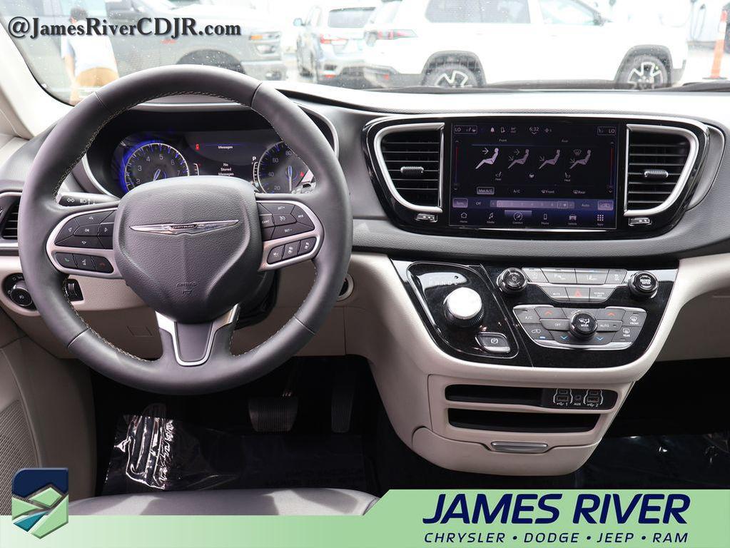 used 2024 Chrysler Pacifica car, priced at $28,119
