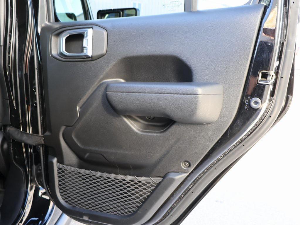 used 2024 Jeep Gladiator car, priced at $41,899