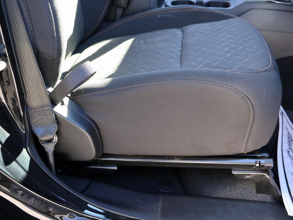 used 2024 Jeep Gladiator car, priced at $41,899