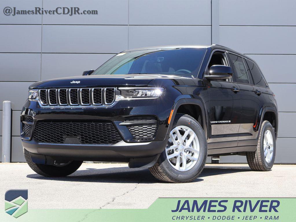 new 2026 Jeep Grand Cherokee car, priced at $43,114
