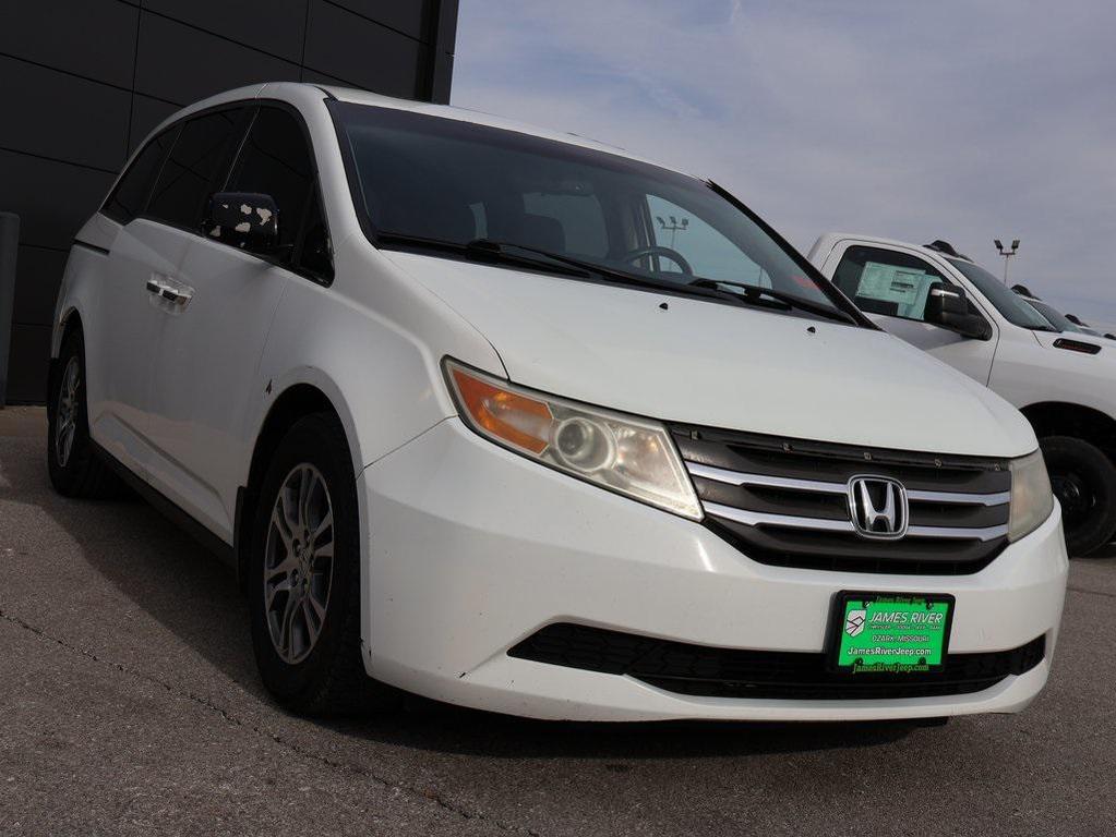 used 2013 Honda Odyssey car, priced at $6,800