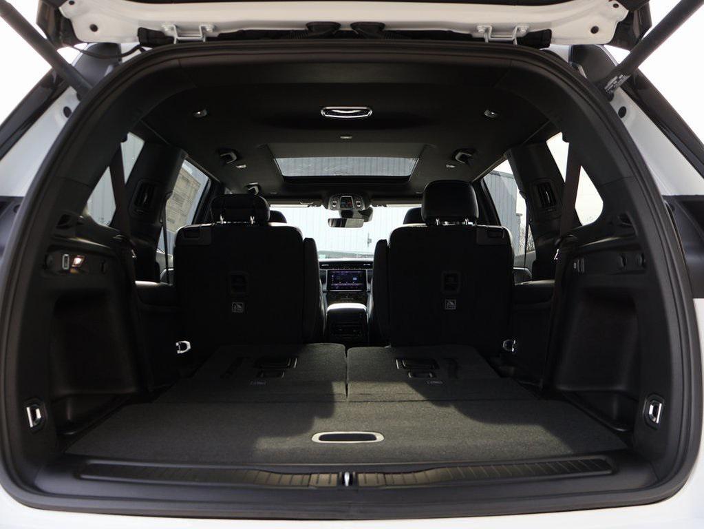 new 2025 Jeep Grand Cherokee L car, priced at $46,683