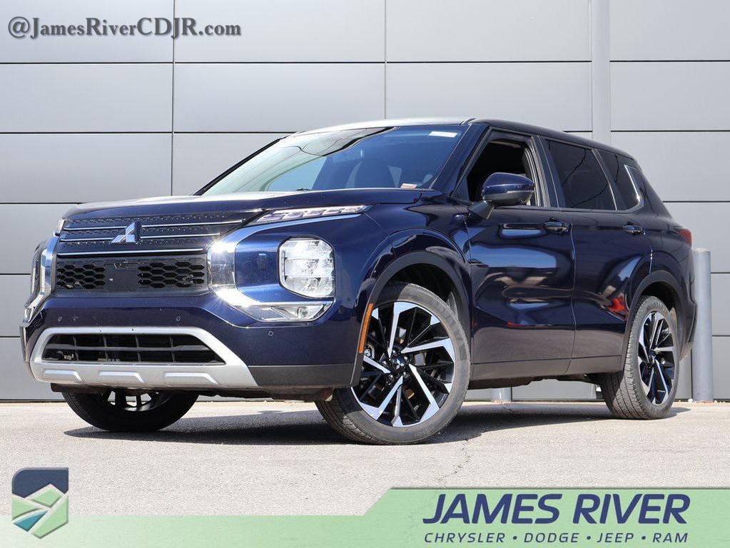 used 2024 Mitsubishi Outlander car, priced at $23,199