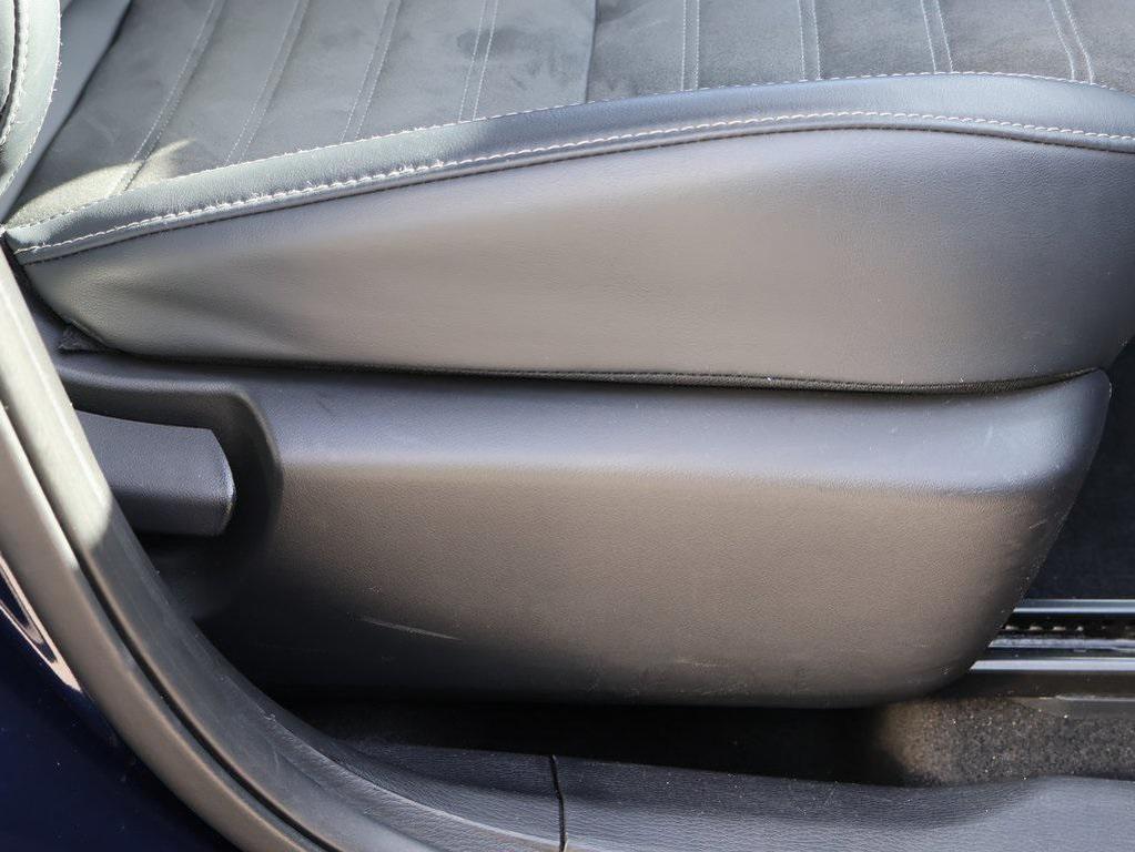 used 2024 Mitsubishi Outlander car, priced at $23,199