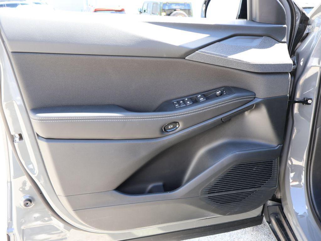 new 2026 Jeep Cherokee car, priced at $36,204