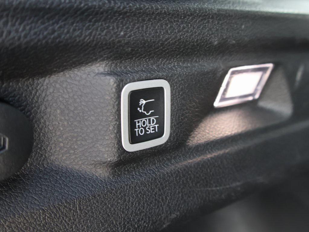 used 2024 Jeep Grand Cherokee L car, priced at $33,832