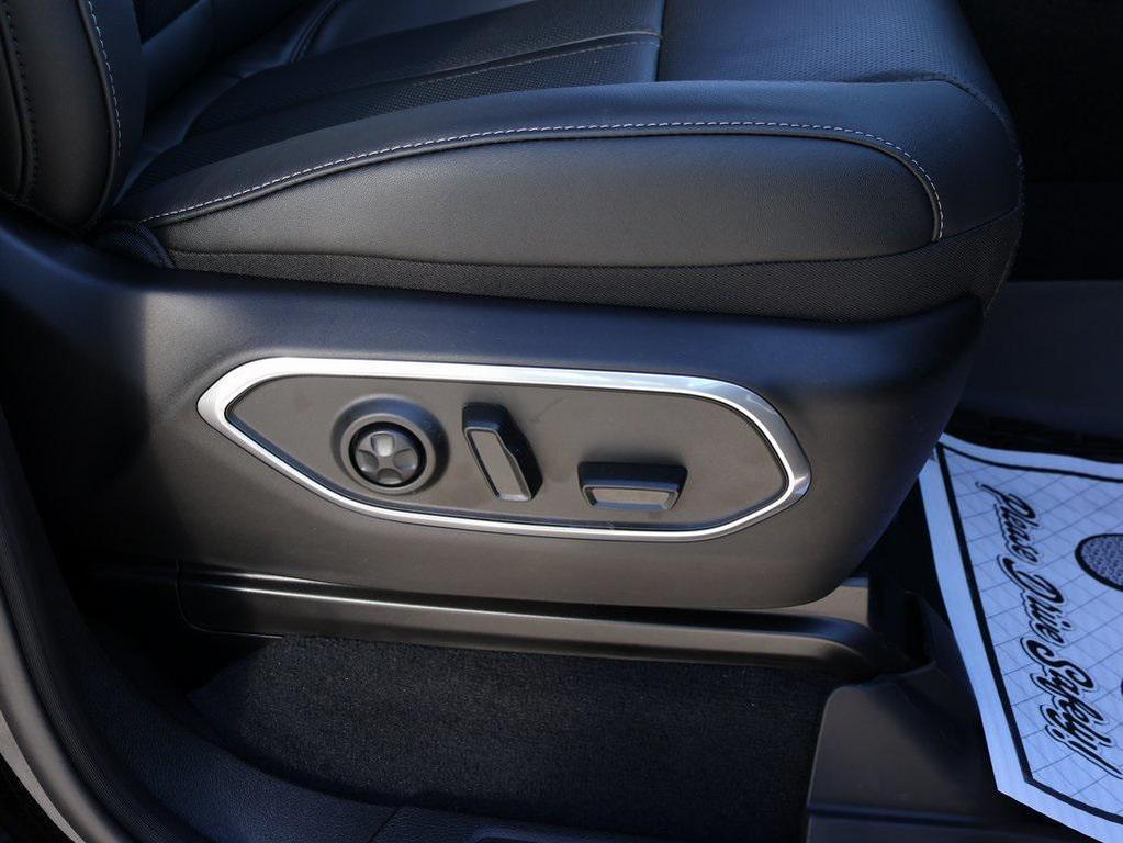 new 2025 Jeep Wagoneer L car, priced at $73,284