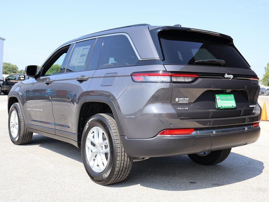 new 2025 Jeep Grand Cherokee car, priced at $33,908