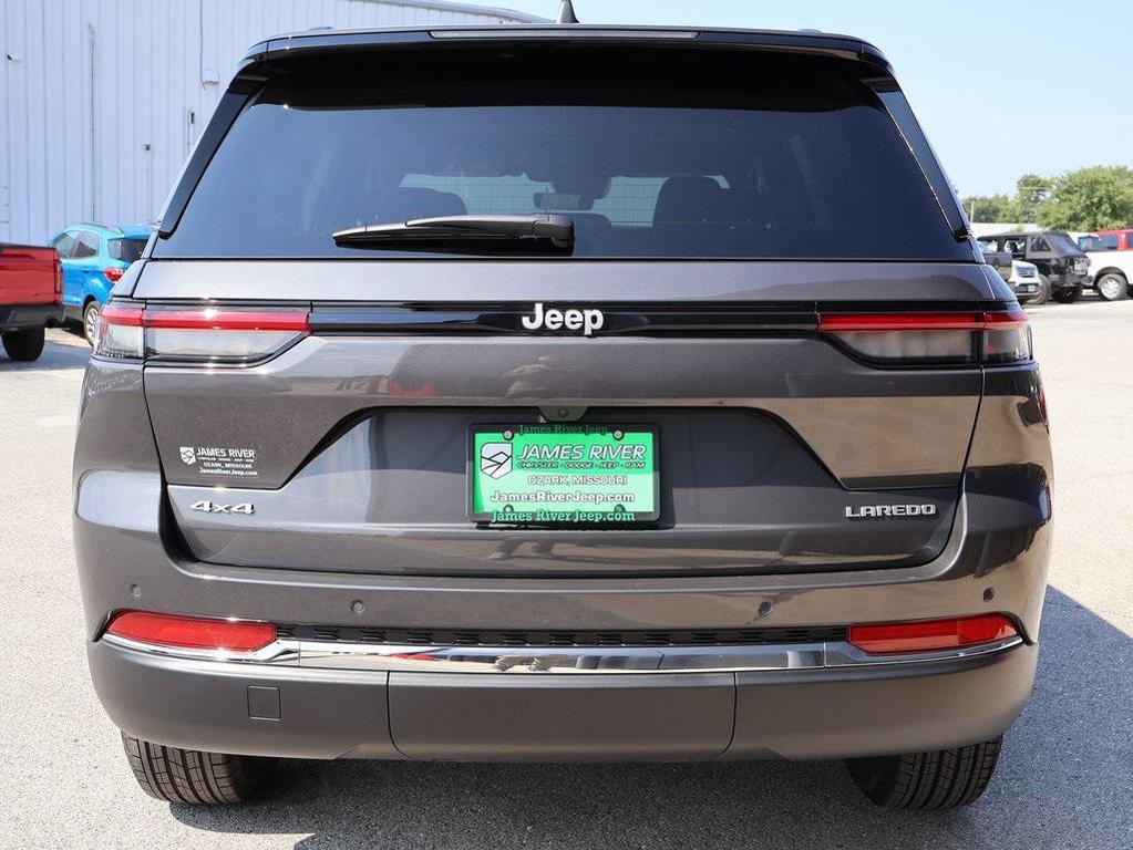 new 2025 Jeep Grand Cherokee car, priced at $33,908